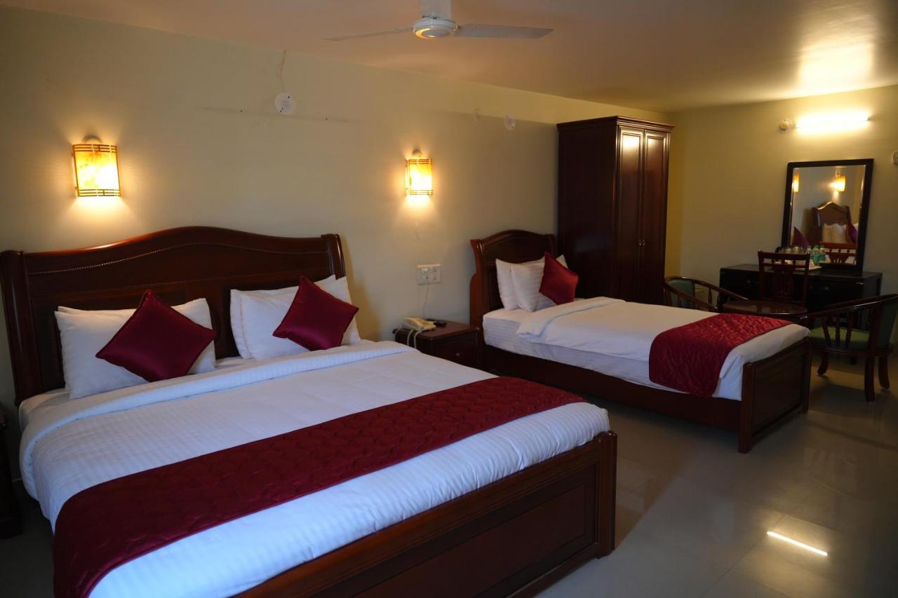 Mg Zion Hotel Tirupati Exterior foto